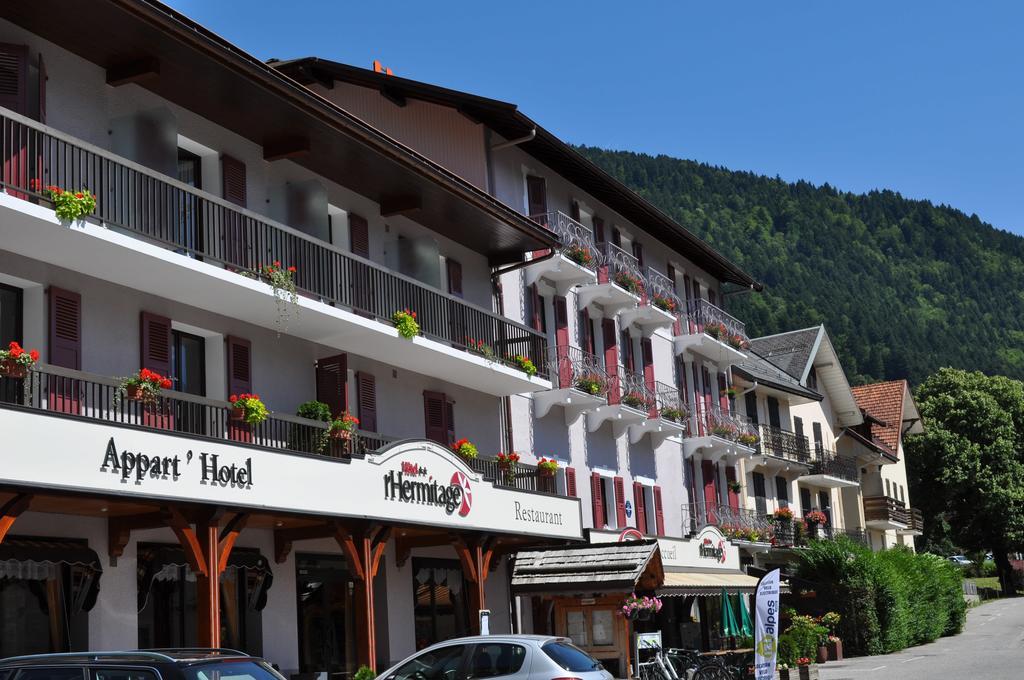 Hotel Et Appart'Hotel De L'Hermitage Thônes Екстериор снимка