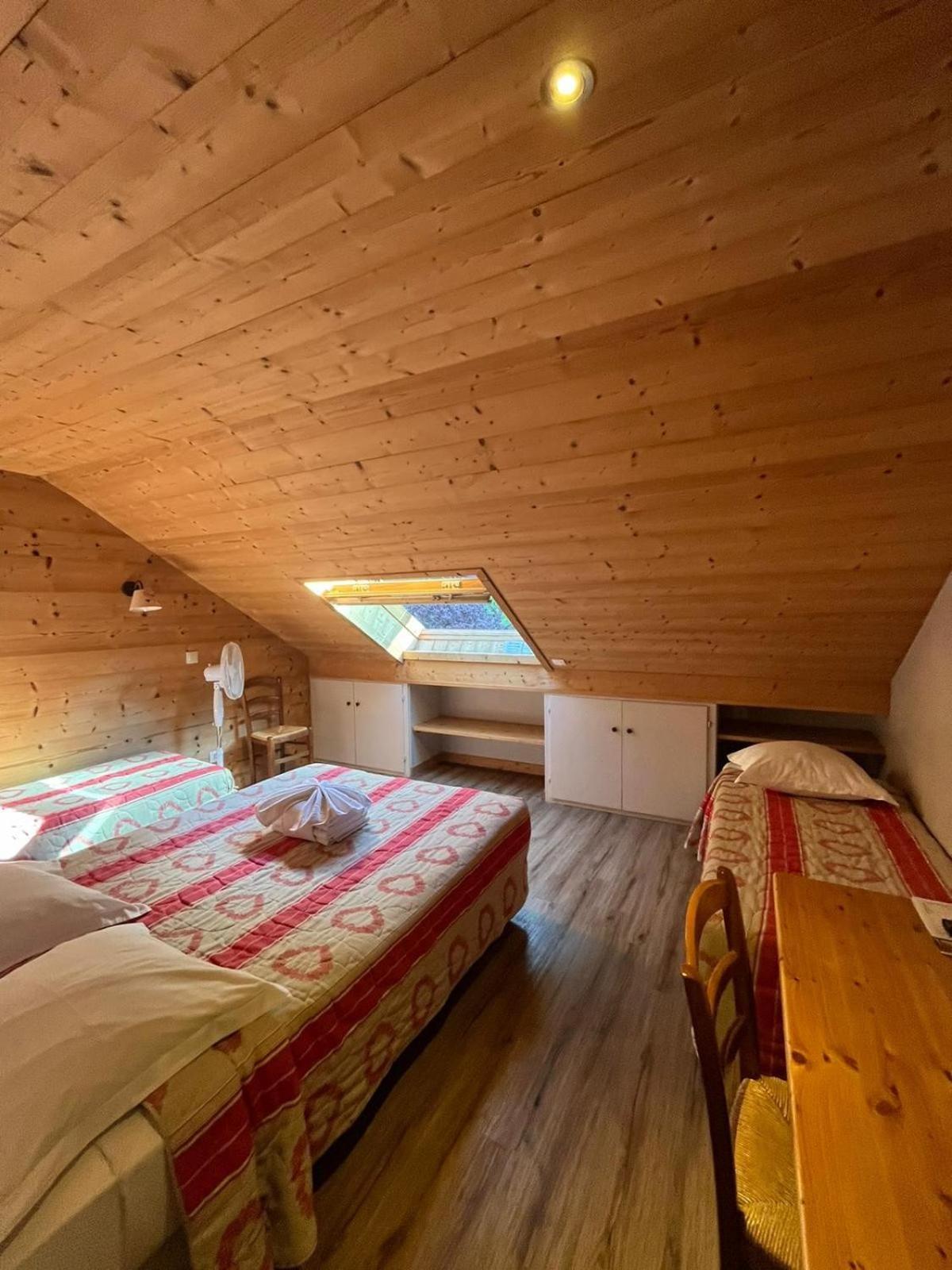 Hotel Et Appart'Hotel De L'Hermitage Thônes Екстериор снимка
